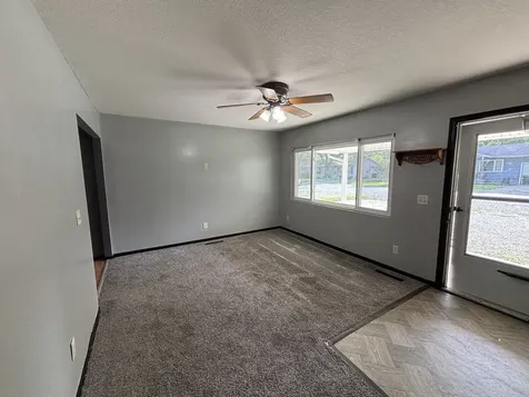 1006 South Eastview Drive Tuscola IL 61953