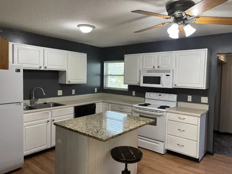 1006 South Eastview Drive Tuscola IL 61953