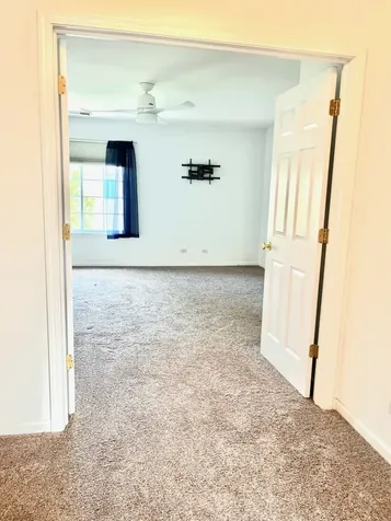4323 Savoy Lane Mchenry IL 60050