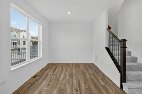 427 Red Oak Circle Volo IL 60020