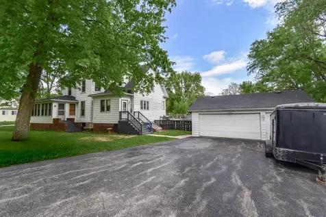300 North Wolf Street Odell IL 60460