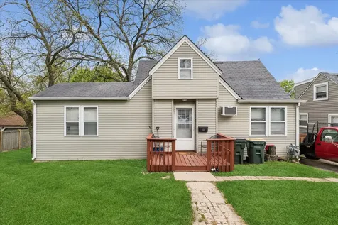 403 Highmoor Drive Round Lake Park IL 60073