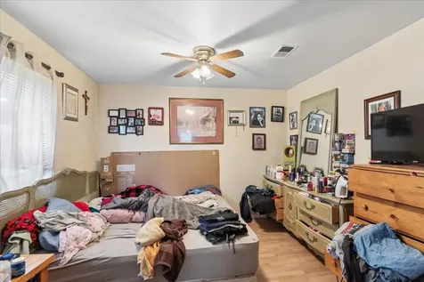 403 Highmoor Drive Round Lake Park IL 60073