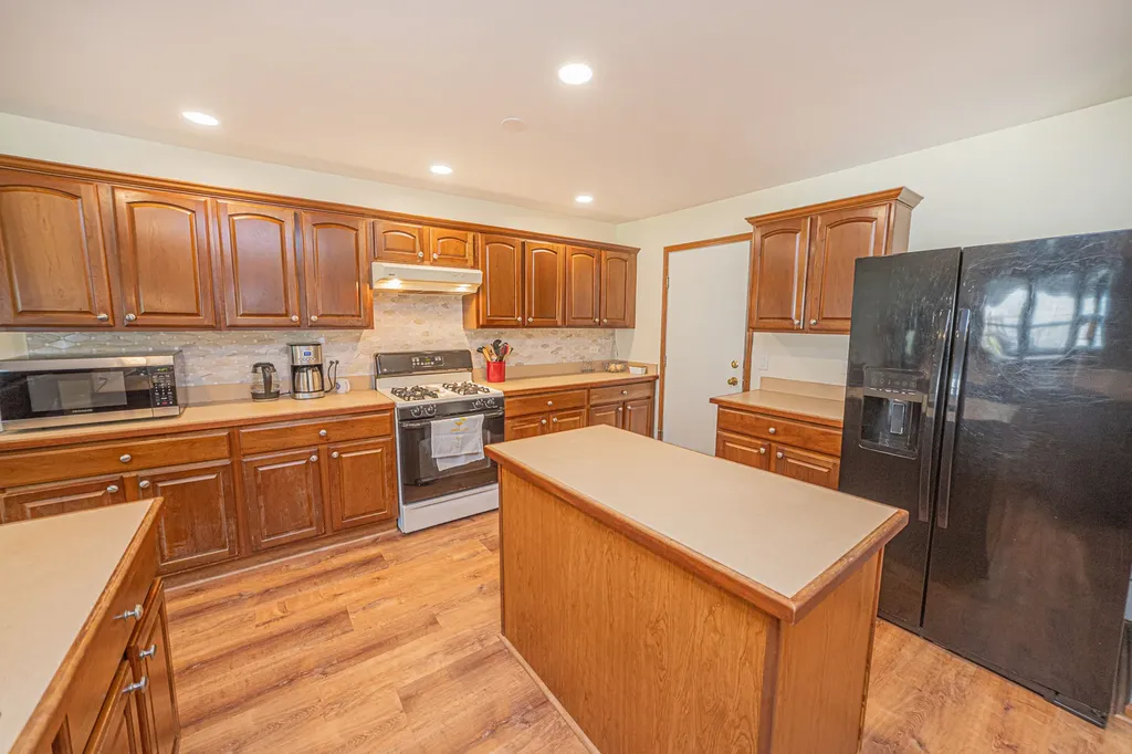 24207 Cedar Creek Lane Plainfield IL 60586
