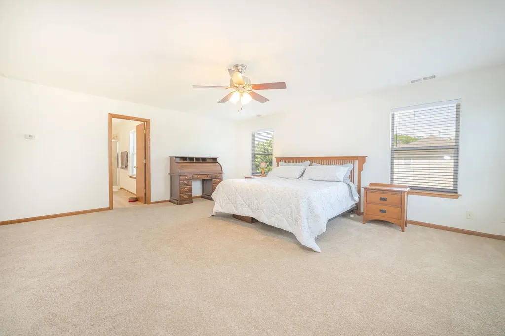 24207 Cedar Creek Lane Plainfield IL 60586