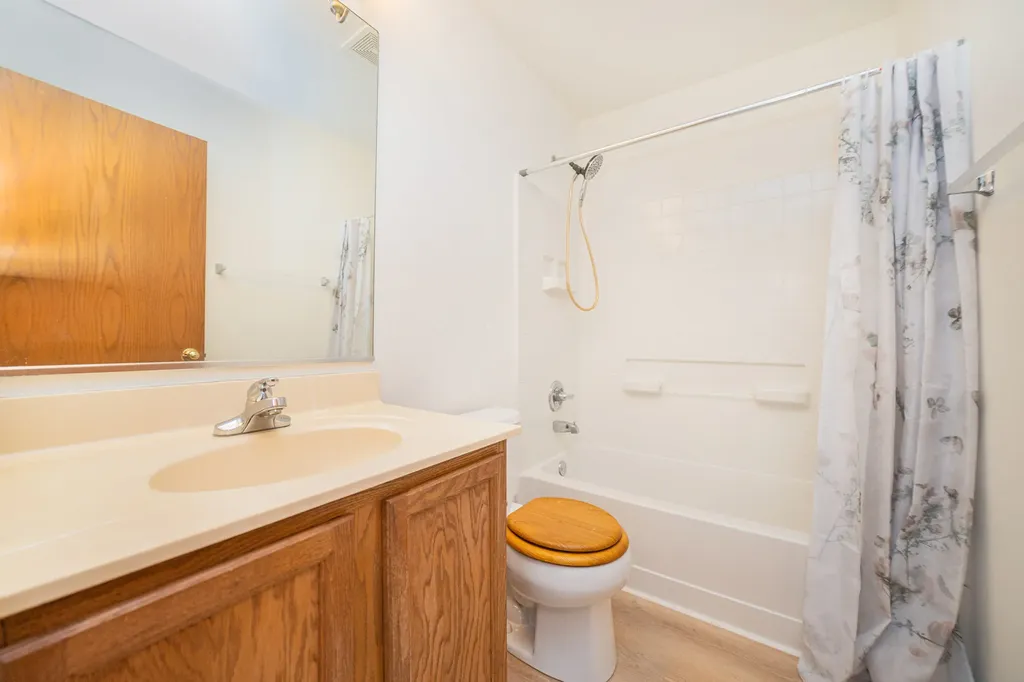 24207 Cedar Creek Lane Plainfield IL 60586