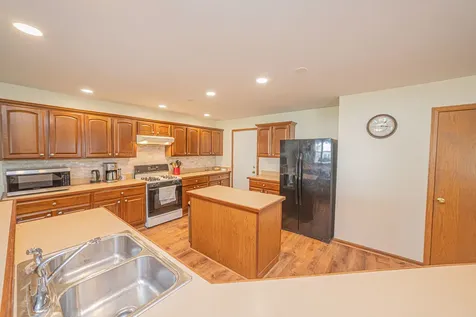 24207 Cedar Creek Lane Plainfield IL 60586