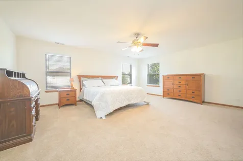 24207 Cedar Creek Lane Plainfield IL 60586