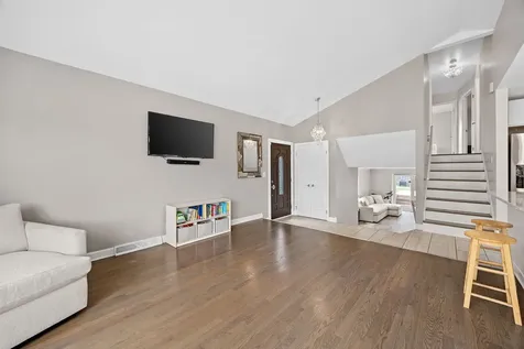 8104 Gross Point Road Morton Grove IL 60053