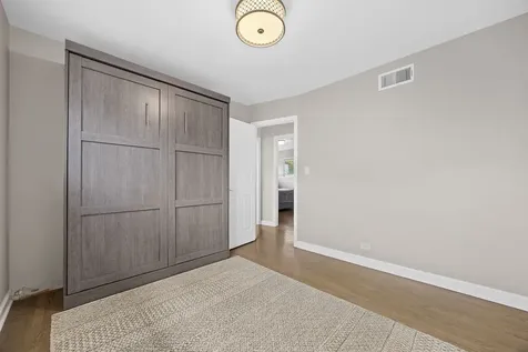 8104 Gross Point Road Morton Grove IL 60053