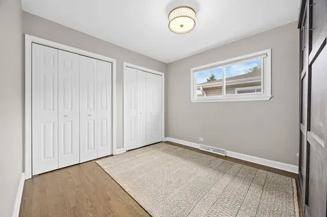 8104 Gross Point Road Morton Grove IL 60053
