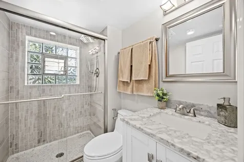 8104 Gross Point Road Morton Grove IL 60053