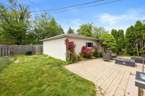 8104 Gross Point Road Morton Grove IL 60053