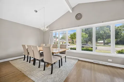 8104 Gross Point Road Morton Grove IL 60053
