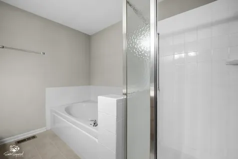 1753 Fieldstone Drive S Shorewood IL 60404