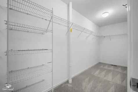 1753 Fieldstone Drive S Shorewood IL 60404