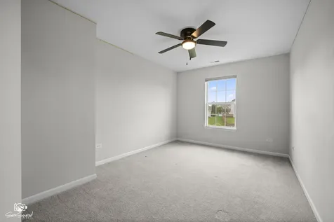 1753 Fieldstone Drive S Shorewood IL 60404