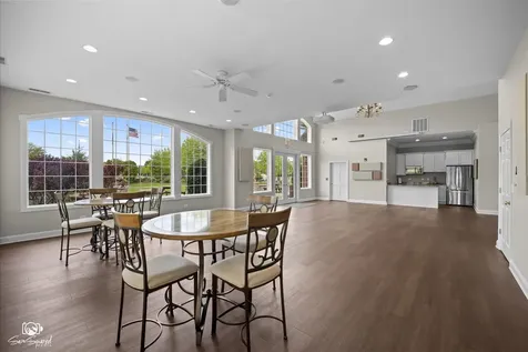 1753 Fieldstone Drive S Shorewood IL 60404
