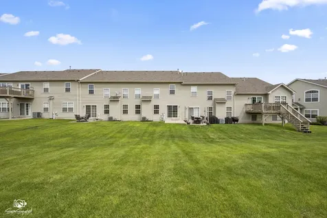 1753 Fieldstone Drive S Shorewood IL 60404