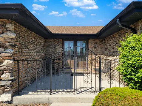 15110 Hollyhock Court Orland Park IL 60462