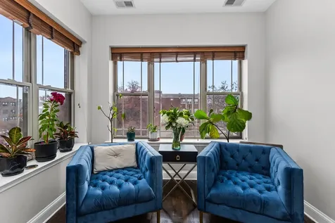 4944 North Spaulding Avenue Chicago IL 60625