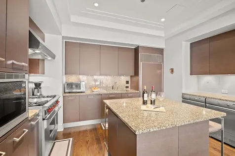 159 East Walton Place Chicago IL 60611