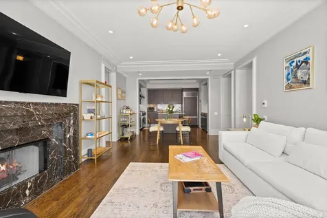 159 East Walton Place Chicago IL 60611
