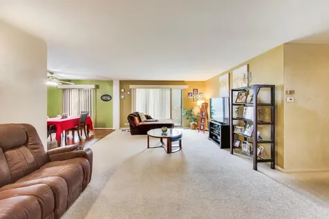 900 West Sunset Drive Glenwood IL 60425