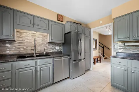 641 Aberdeen Road Cary IL 60013