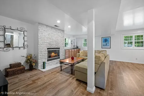 641 Aberdeen Road Cary IL 60013