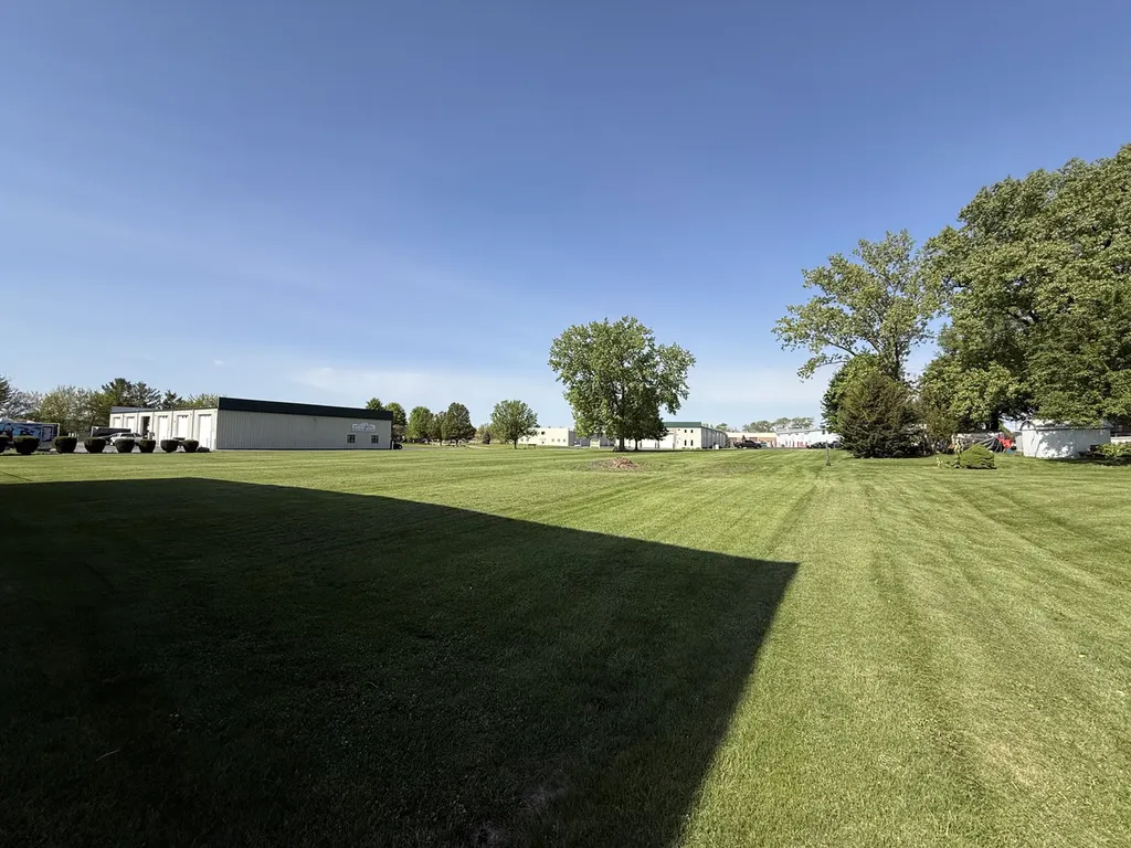 25501 West Wolfs Crossing Road Plainfield IL 60585
