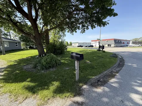 25501 West Wolfs Crossing Road Plainfield IL 60585