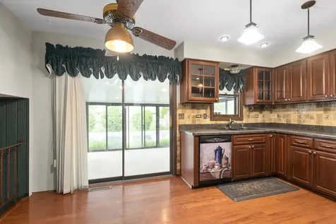 17413 Mulberry Avenue Tinley Park IL 60487