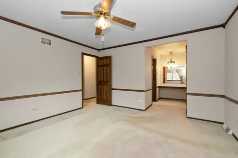 17413 Mulberry Avenue Tinley Park IL 60487