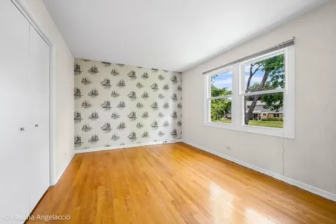 609 North Eagle Lane Palatine IL 60067