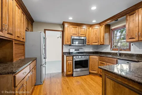 609 North Eagle Lane Palatine IL 60067