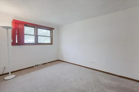 534 Quail Run Road Matteson IL 60443