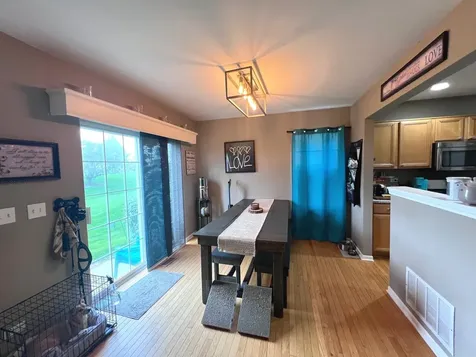 419 Windham Cove Drive Crystal Lake IL 60014