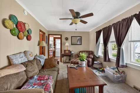 105 Edgewood Avenue Crystal Lake IL 60014