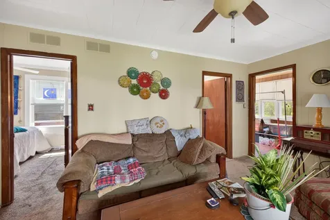 105 Edgewood Avenue Crystal Lake IL 60014