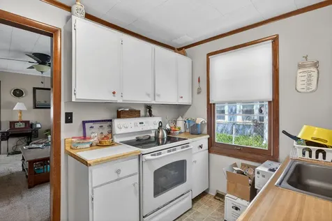 105 Edgewood Avenue Crystal Lake IL 60014