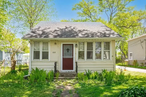 105 Edgewood Avenue Crystal Lake IL 60014