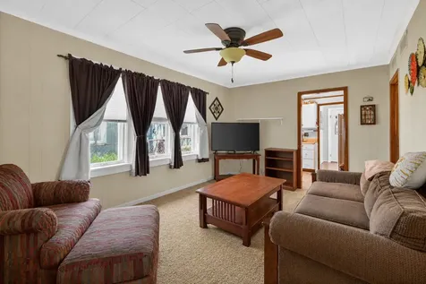 105 Edgewood Avenue Crystal Lake IL 60014