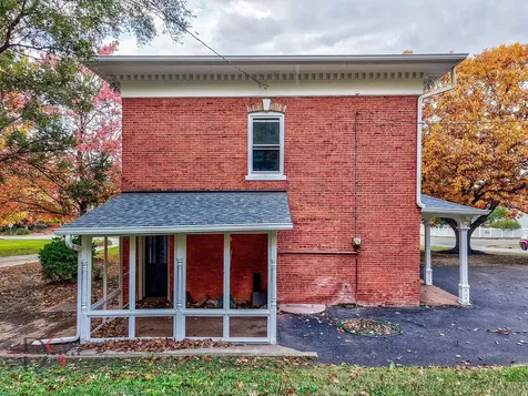 369 West Bluff Street Marseilles IL 61341