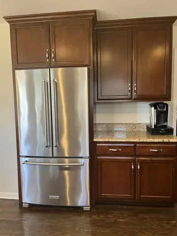 553 Danbury Drive Oswego IL 60543