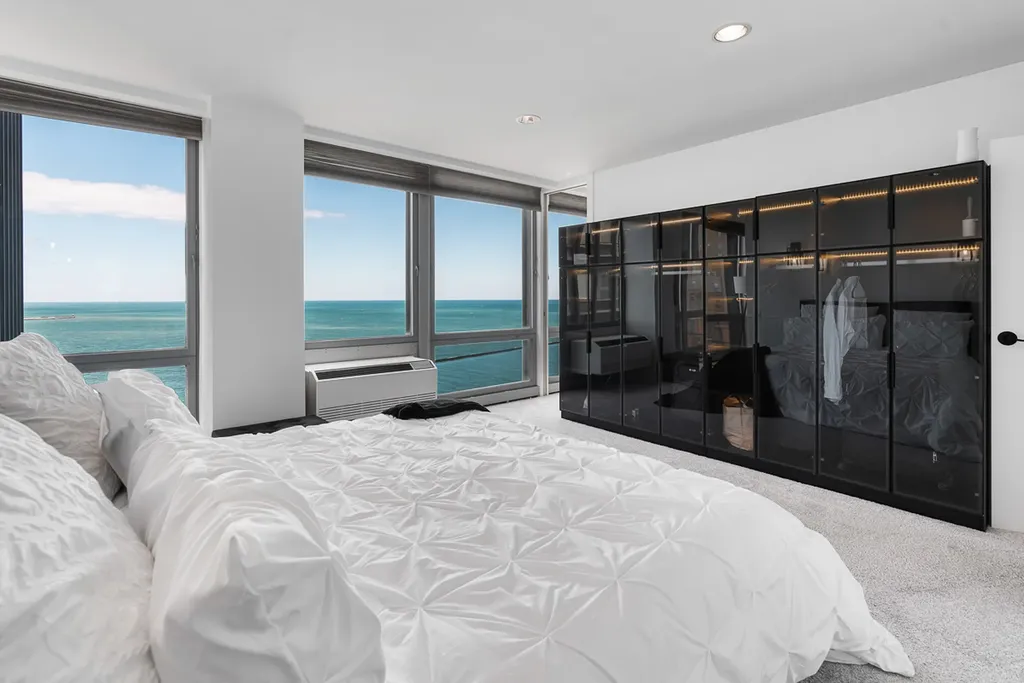 860 North Lake Shore Drive Chicago IL 60611