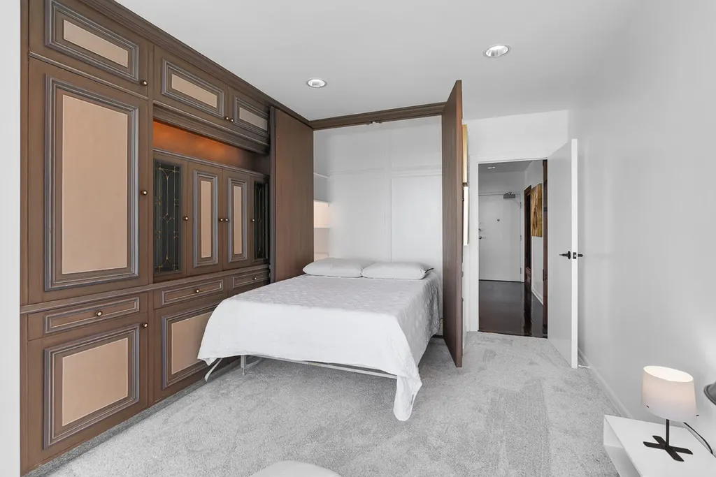 860 North Lake Shore Drive Chicago IL 60611