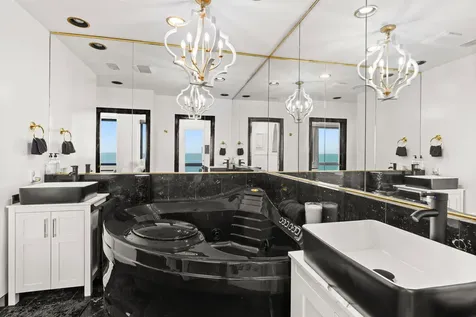 860 North Lake Shore Drive Chicago IL 60611