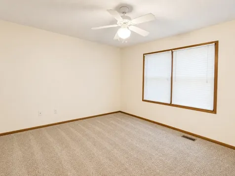 2608 38TH Street Moline IL 61265