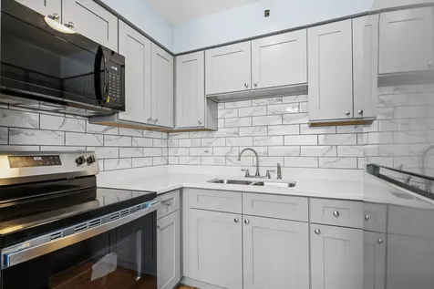 7201 West Wellington Avenue Elmwood Park IL 60707